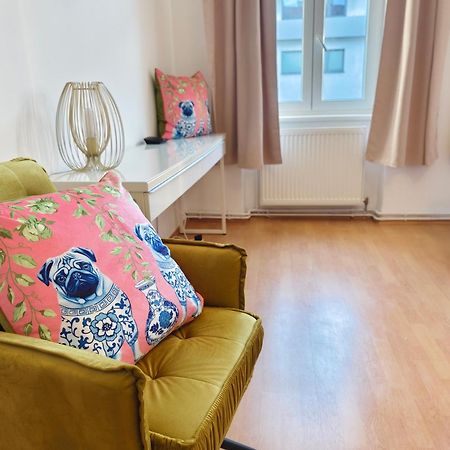 The Rose Apartment - Near Schoenbrunn Palace Vídeň Exteriér fotografie